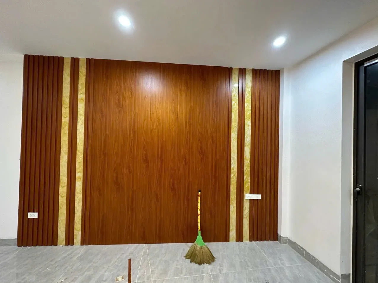 Mẫu 32